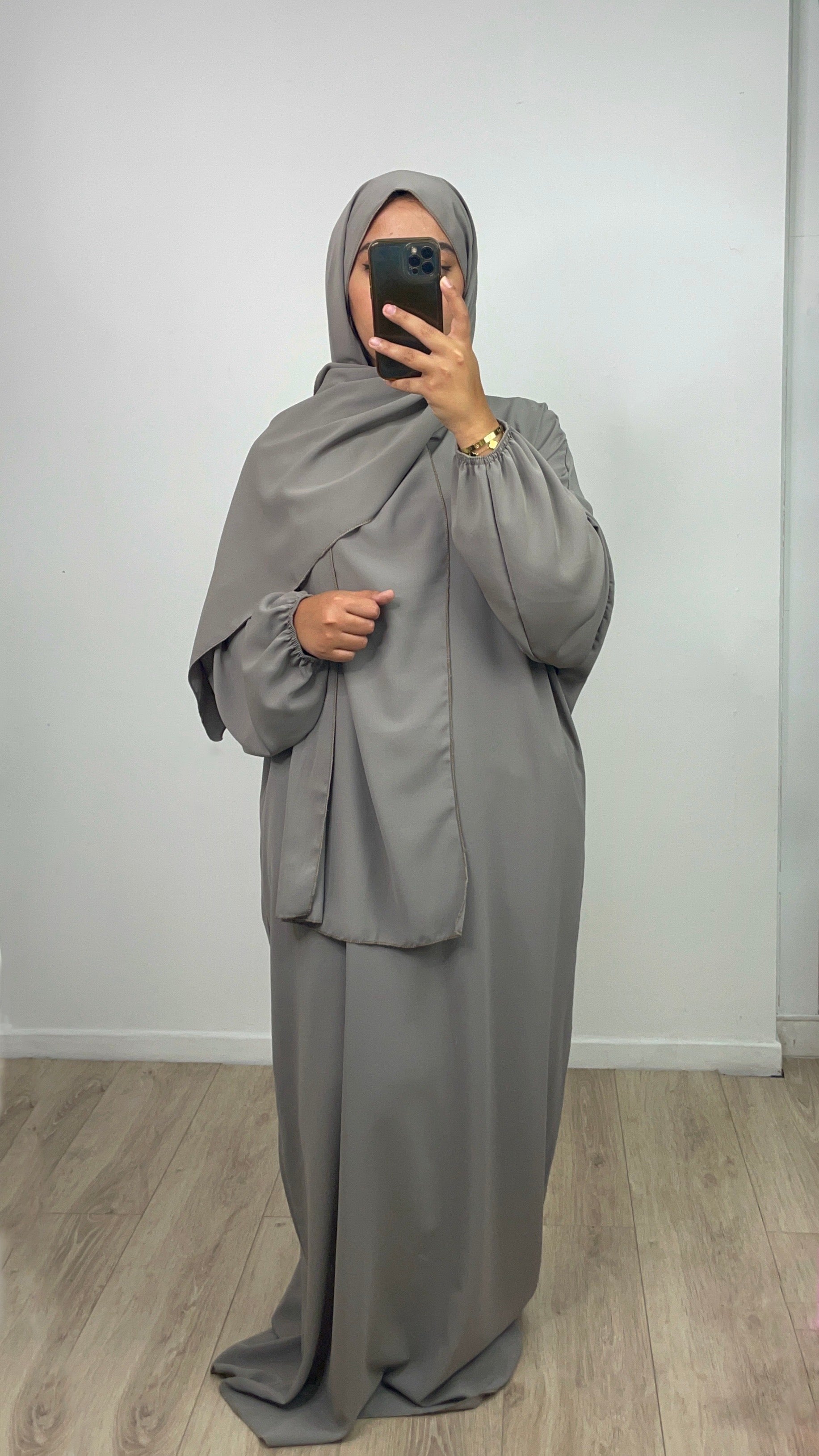 Abaya ample avec voile intégré Taupe