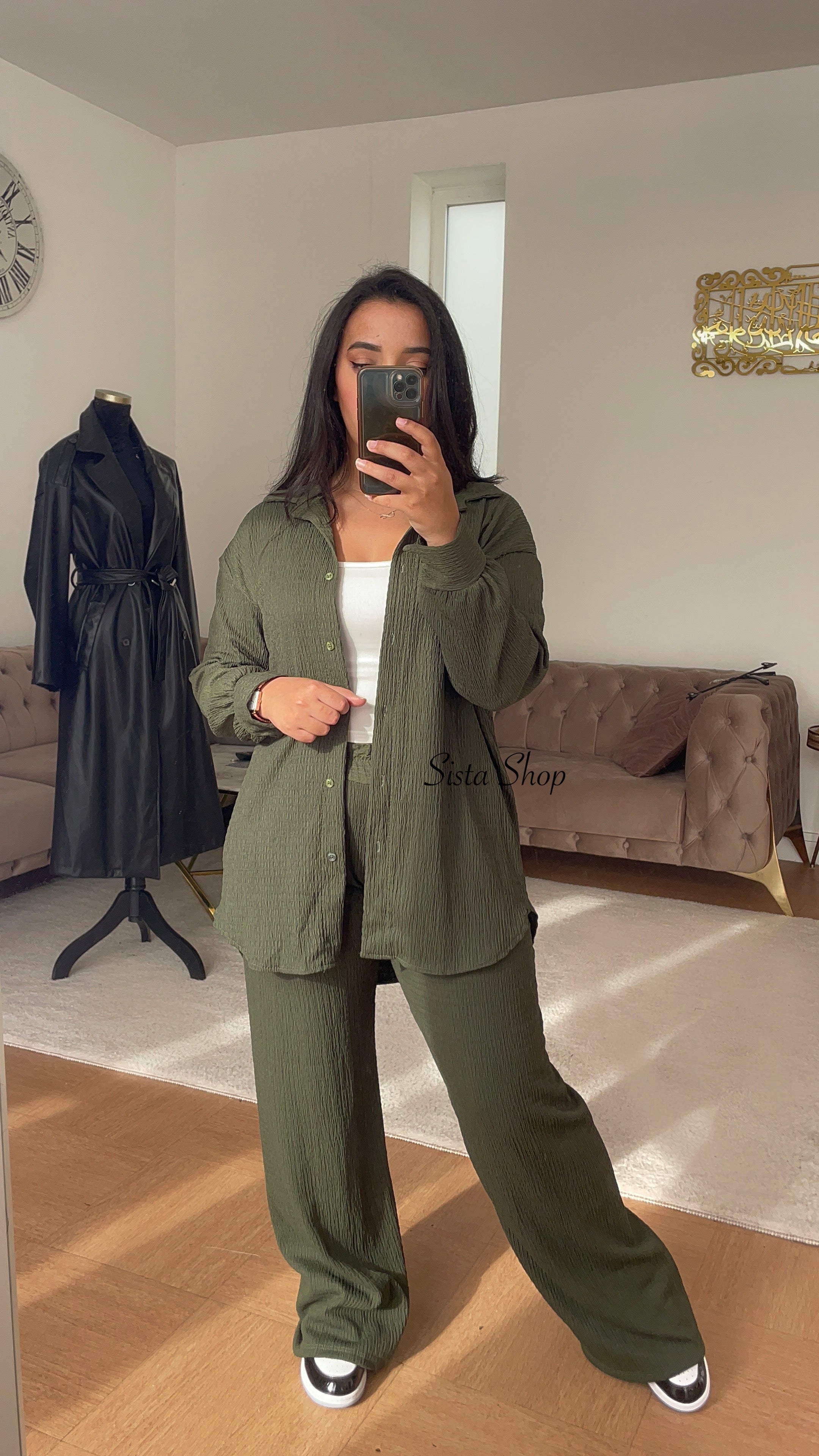 Ensemble Nayla Kaki