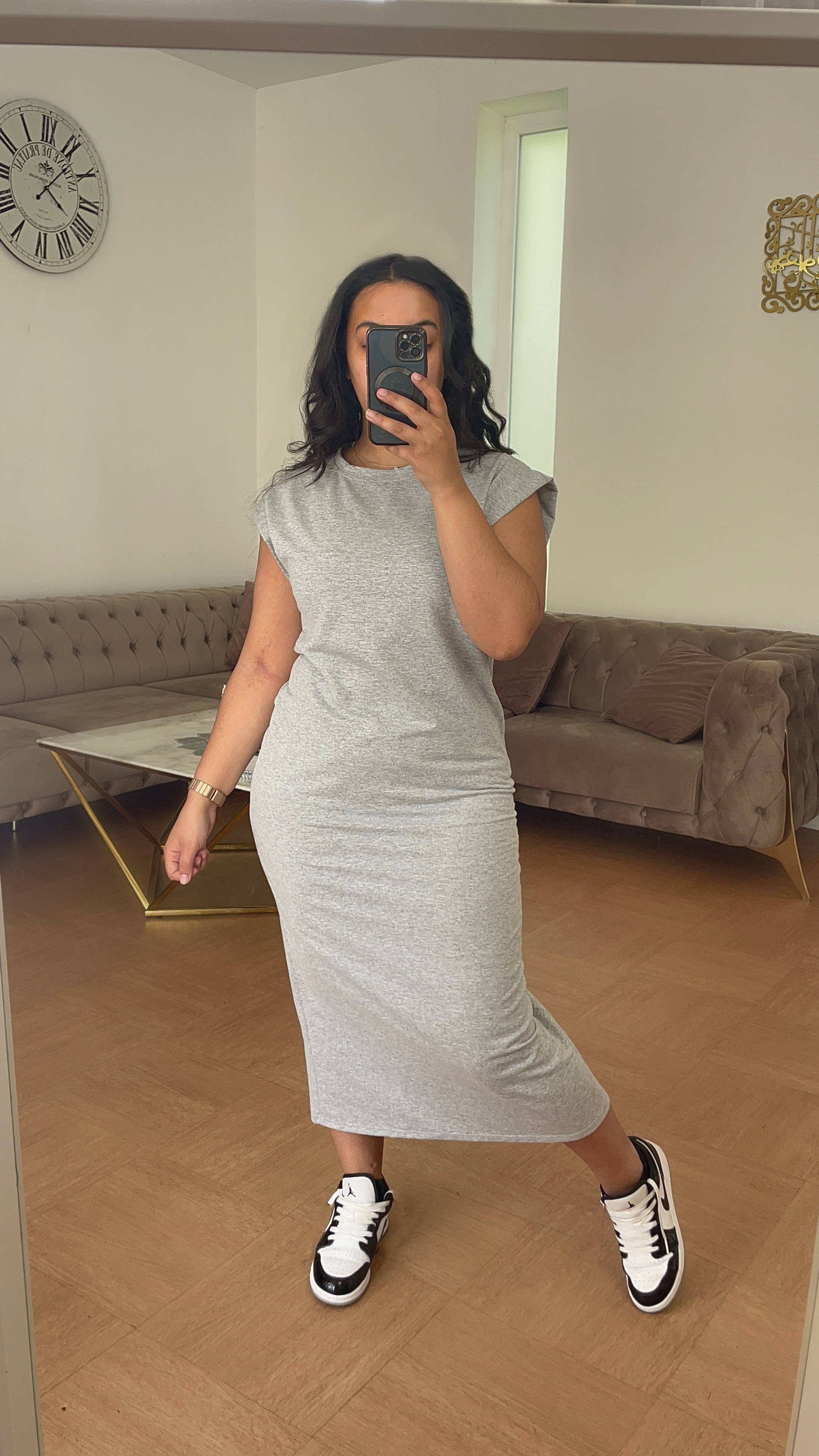Robe Amani Grise