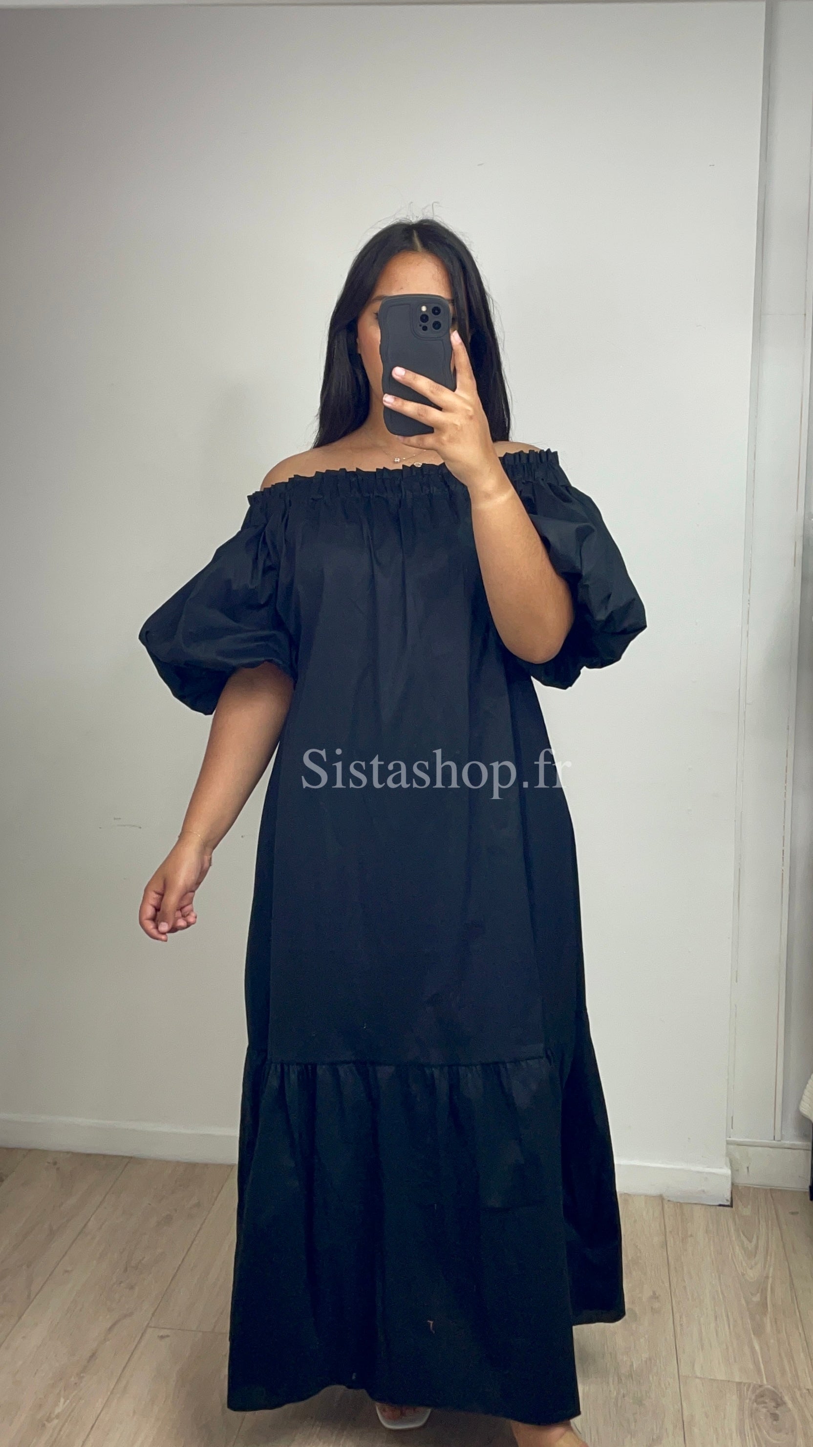 Robe noire Mélina